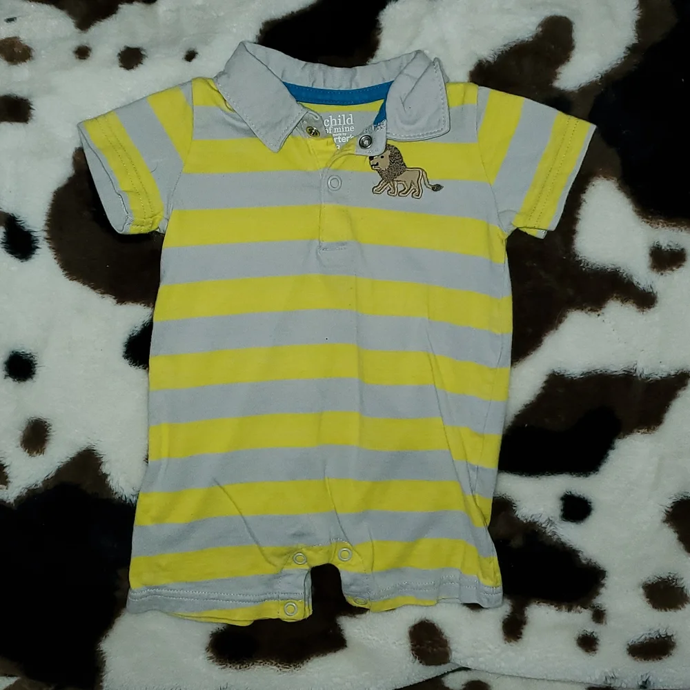 2 Rompers - Picture 3 of 3